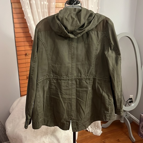 Jacket - Picture 2 of 2